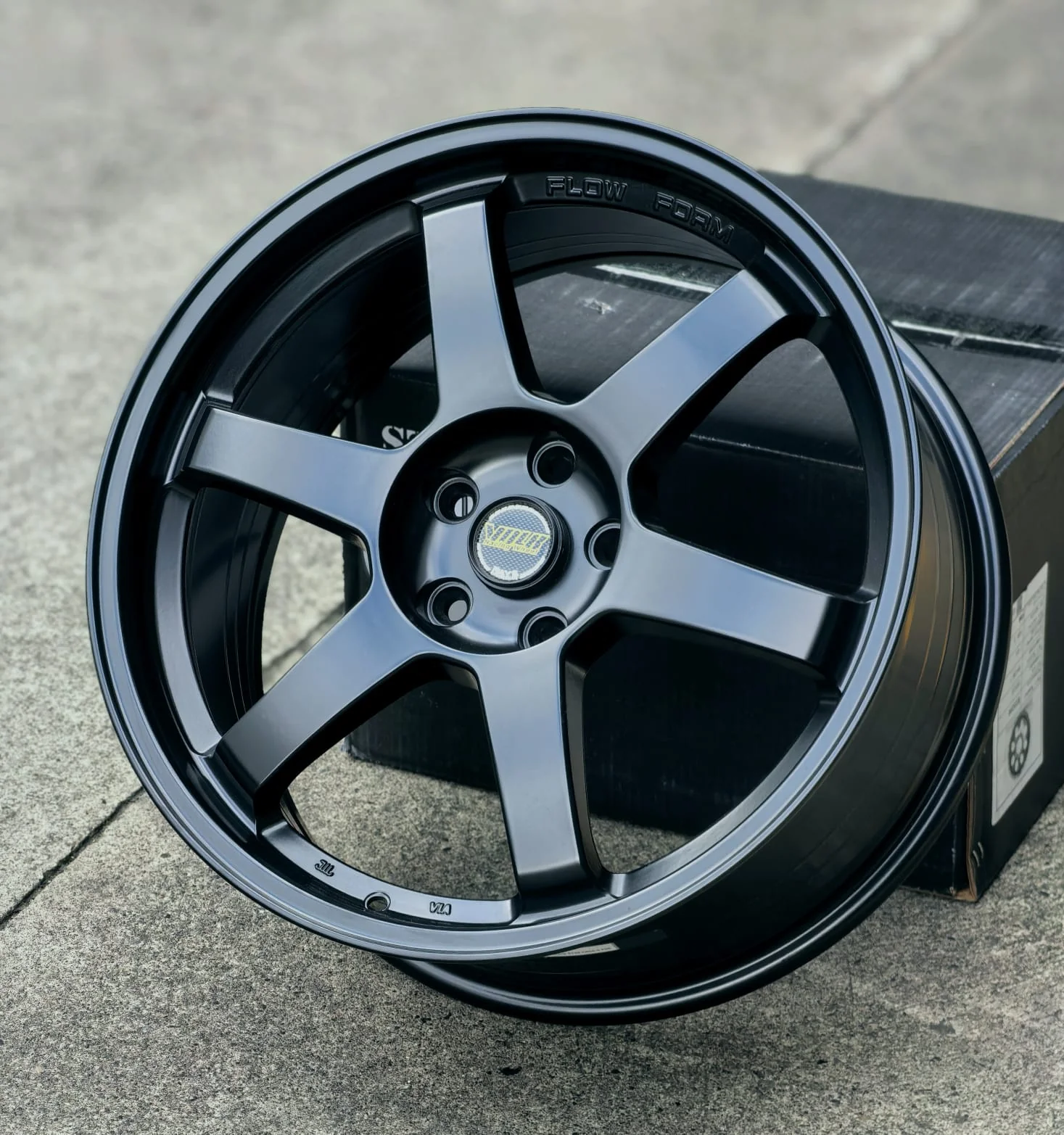 AD85HG-48 18X8 5X112 ET38 CB66.6