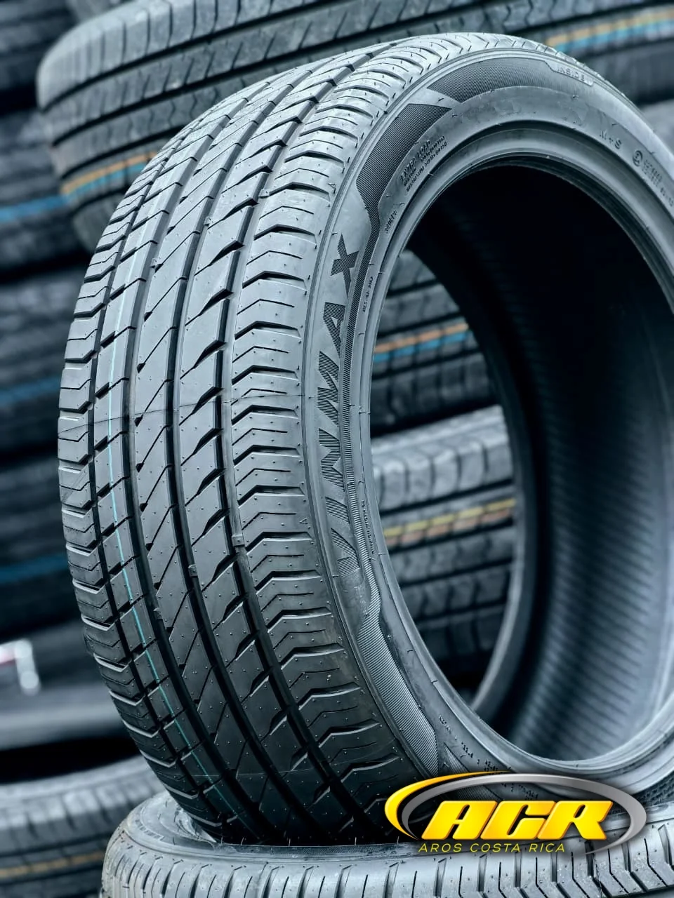 235/60R18 Vinmax Active V02 (Run Flat)