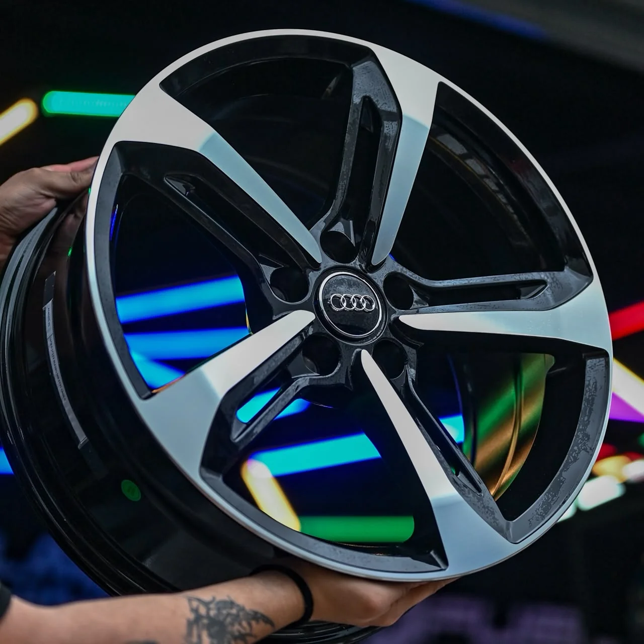AD85HG-45 18X8.0 5X112 ET35 CB66.6