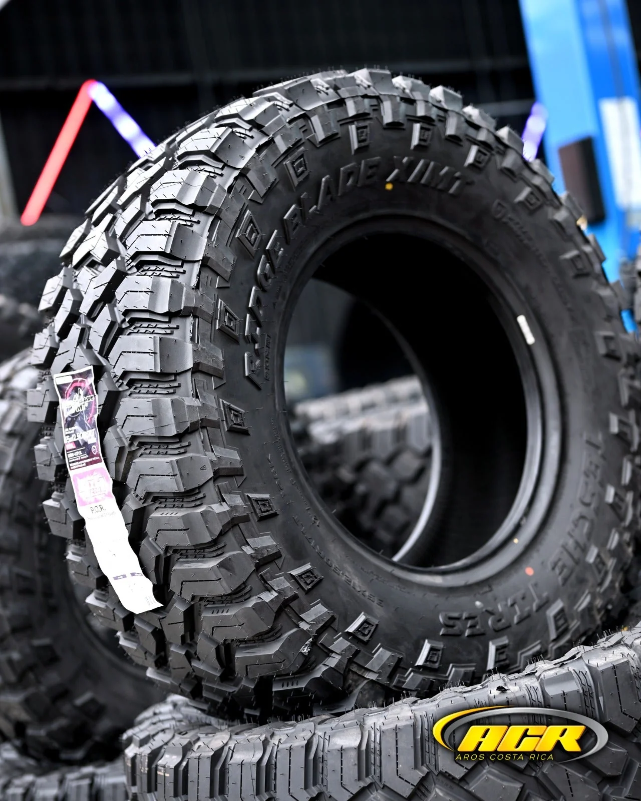 33x12.50R20 Ridge Blade X/MT