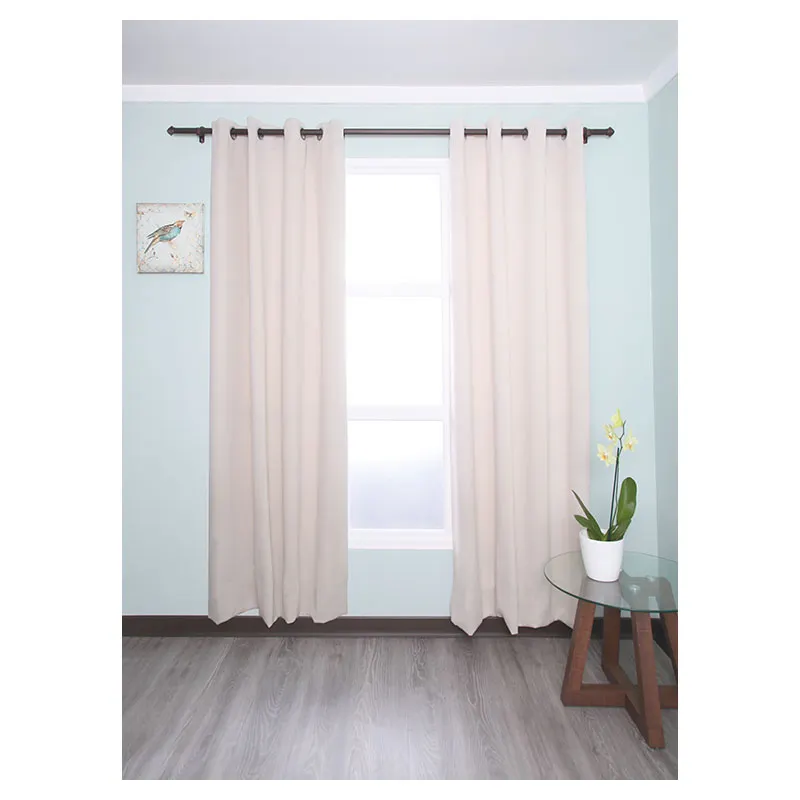 Cortina blackout liso crema 229 x 137 cm