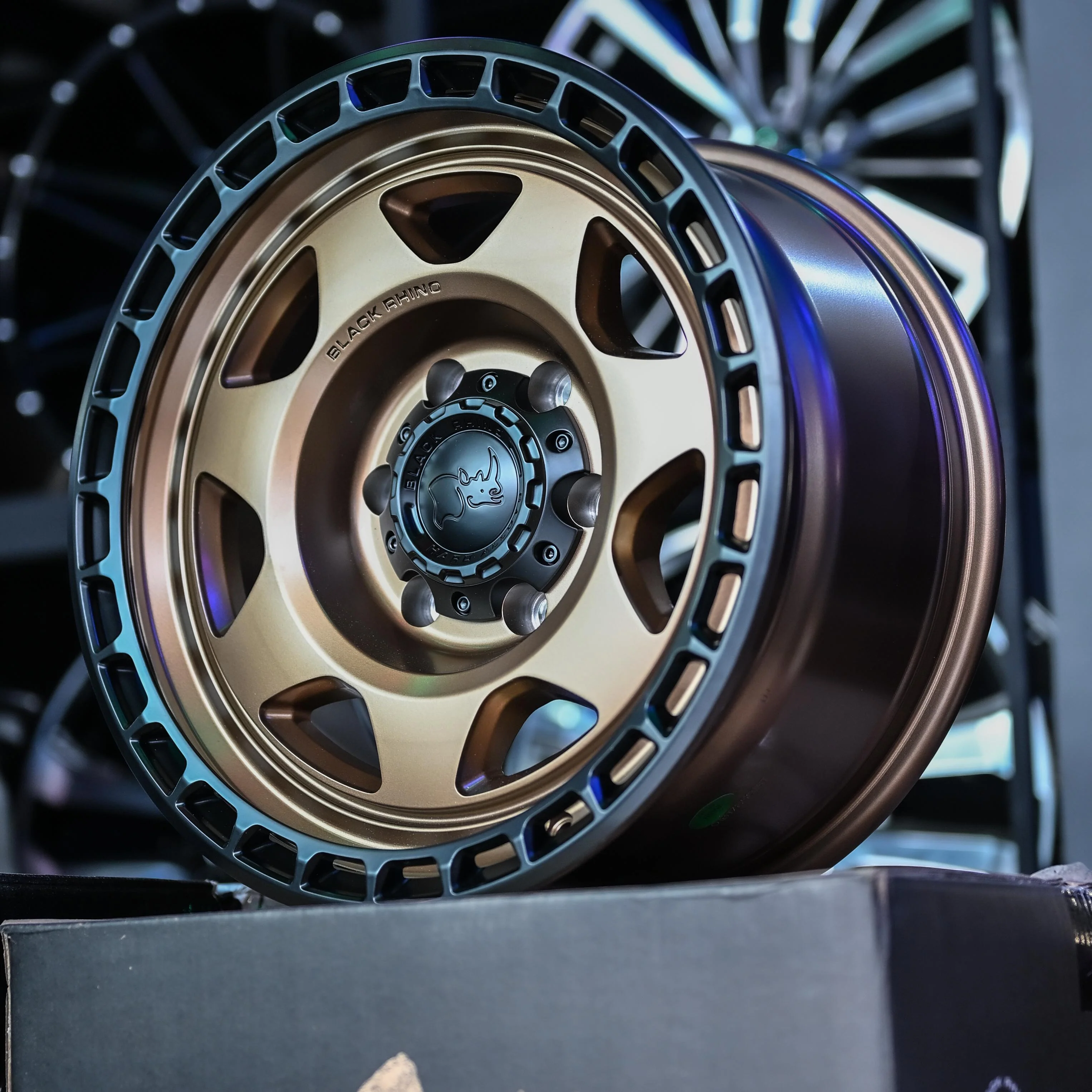 AOD74X46H-74 BLACK RHINO VOYAGER 17X8.5 6X139 ET0 CB106