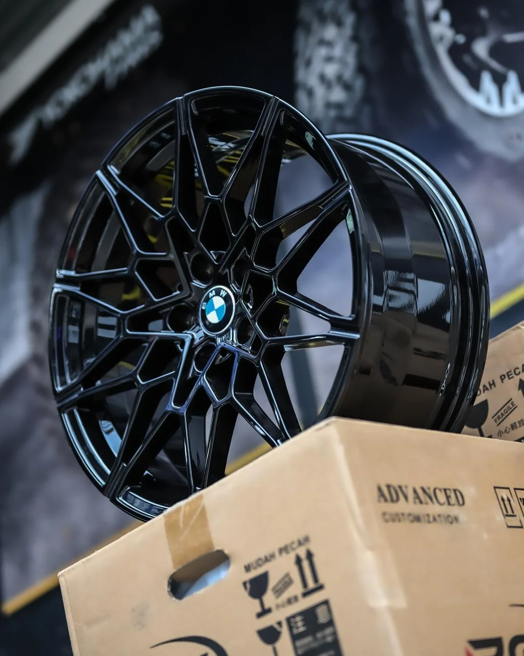 AD85HG-38 18X8 5X112 ET25 CB66.56
