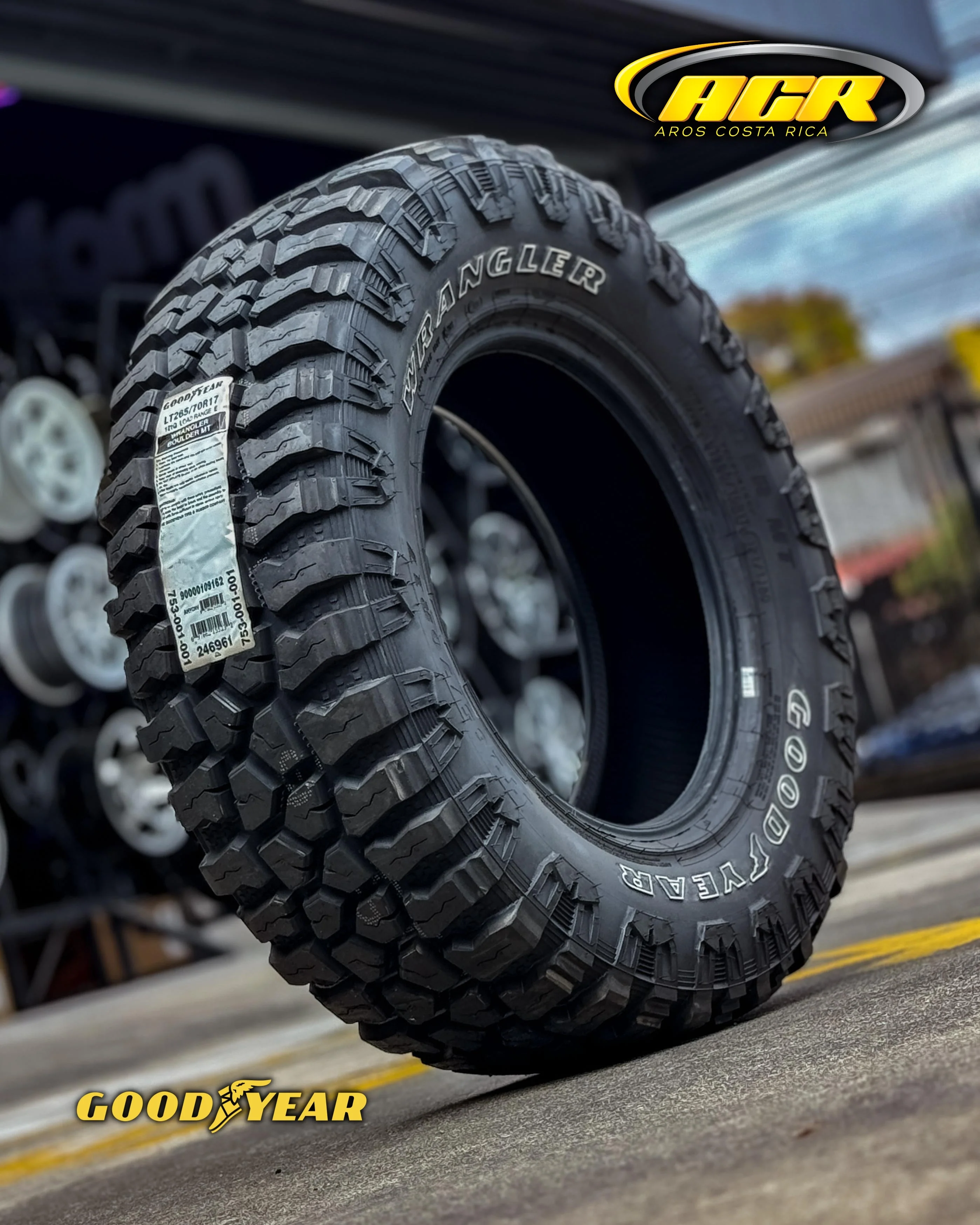 35X12.50R15 Goodyear Wrangler Boulder MT