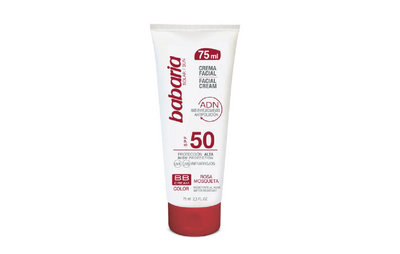 Babaria, Crema facial solar BB SPF50, 75 ml