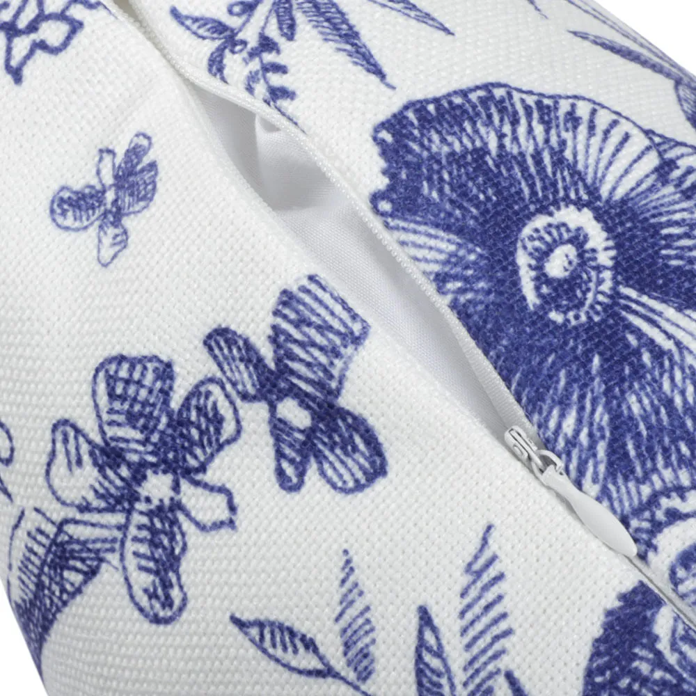 Cojín decorativo de poliéster estampado mariposas y flores 45x45 cm