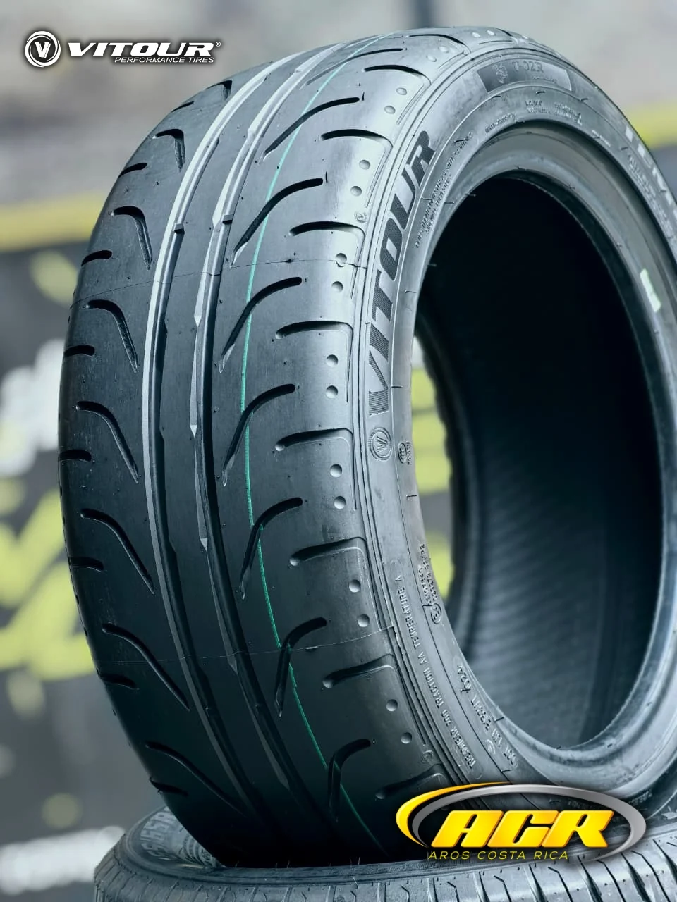225/40R18 Vitour Tempesta Enzo TW200 Semi-slick
