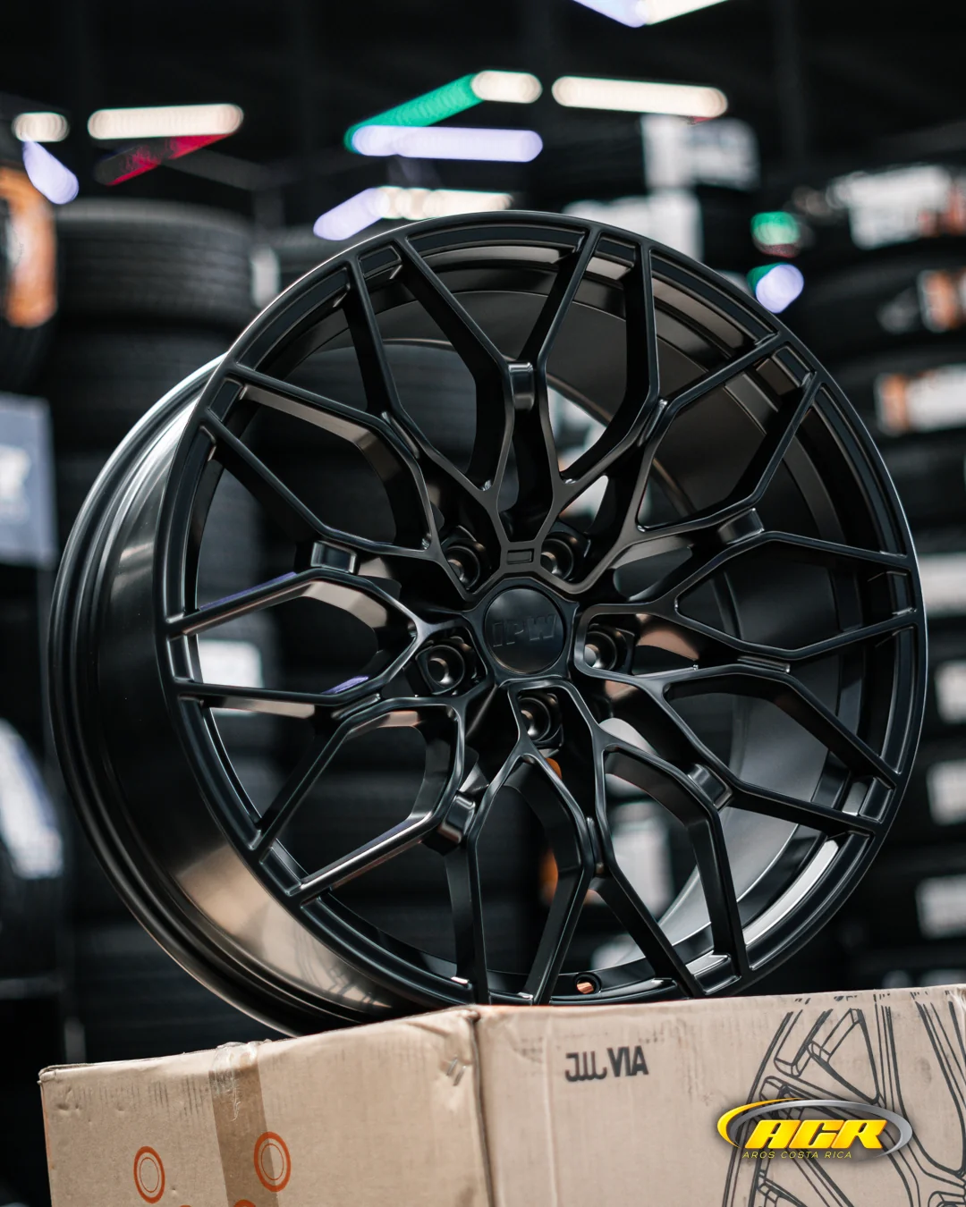 AD9M5H-43 19X8 5X120 ET35 CB72.6 + AD9M5H-44 19X9 5X120 ET35 CB72.6