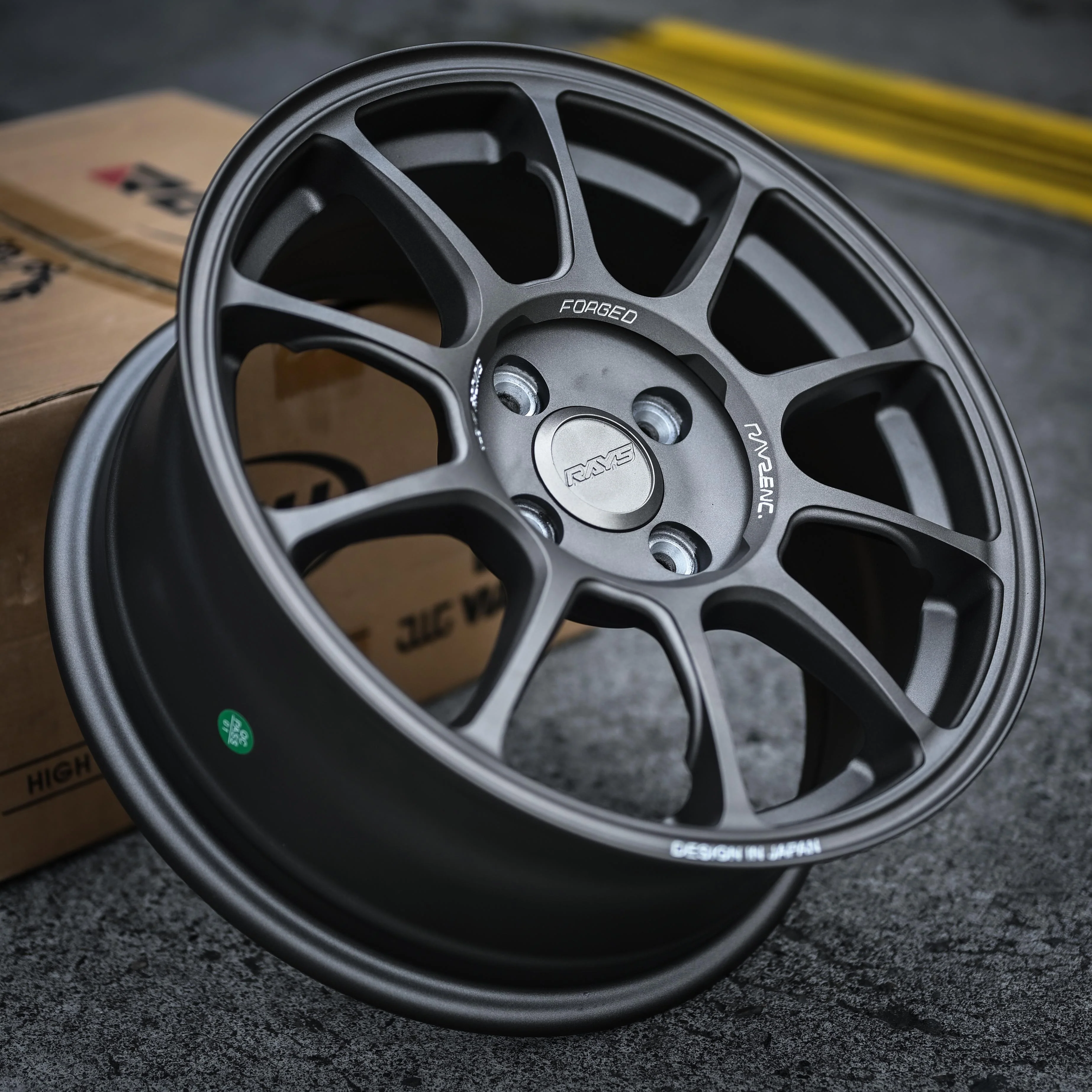 AQX74H-409 15X6.5 4X100 ET35 CB73.1