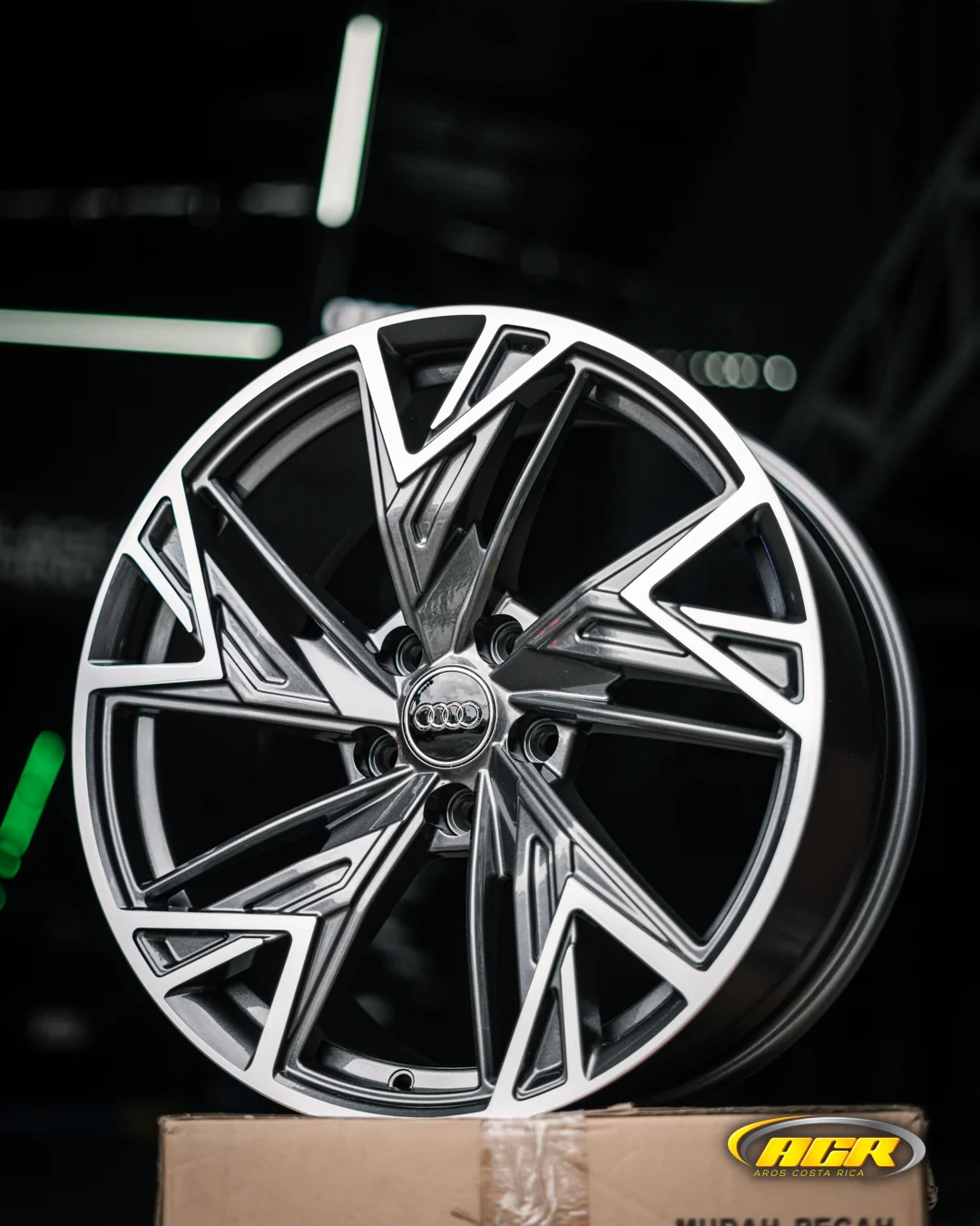AD85HG-26 18x8 5x112 ET35 CB66.45