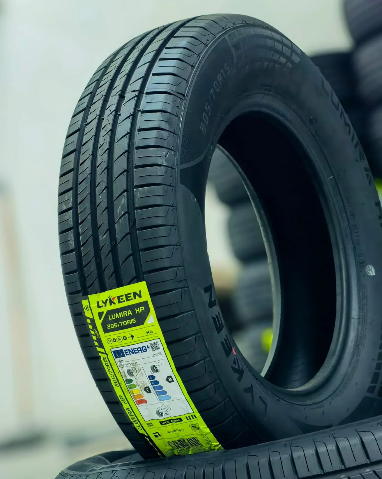 205/70R15 Lykeen Lumira HP