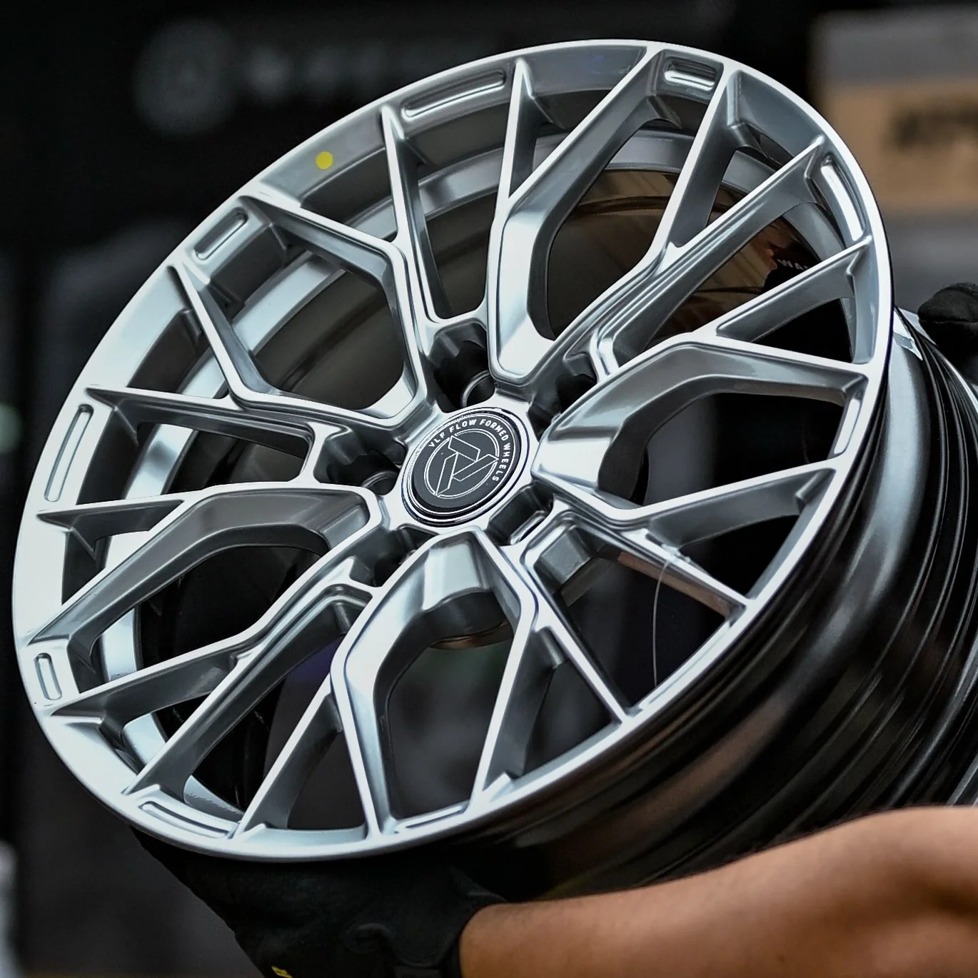 ADX85H-313 16X7.0 5X114.3 ET38 CB73.1