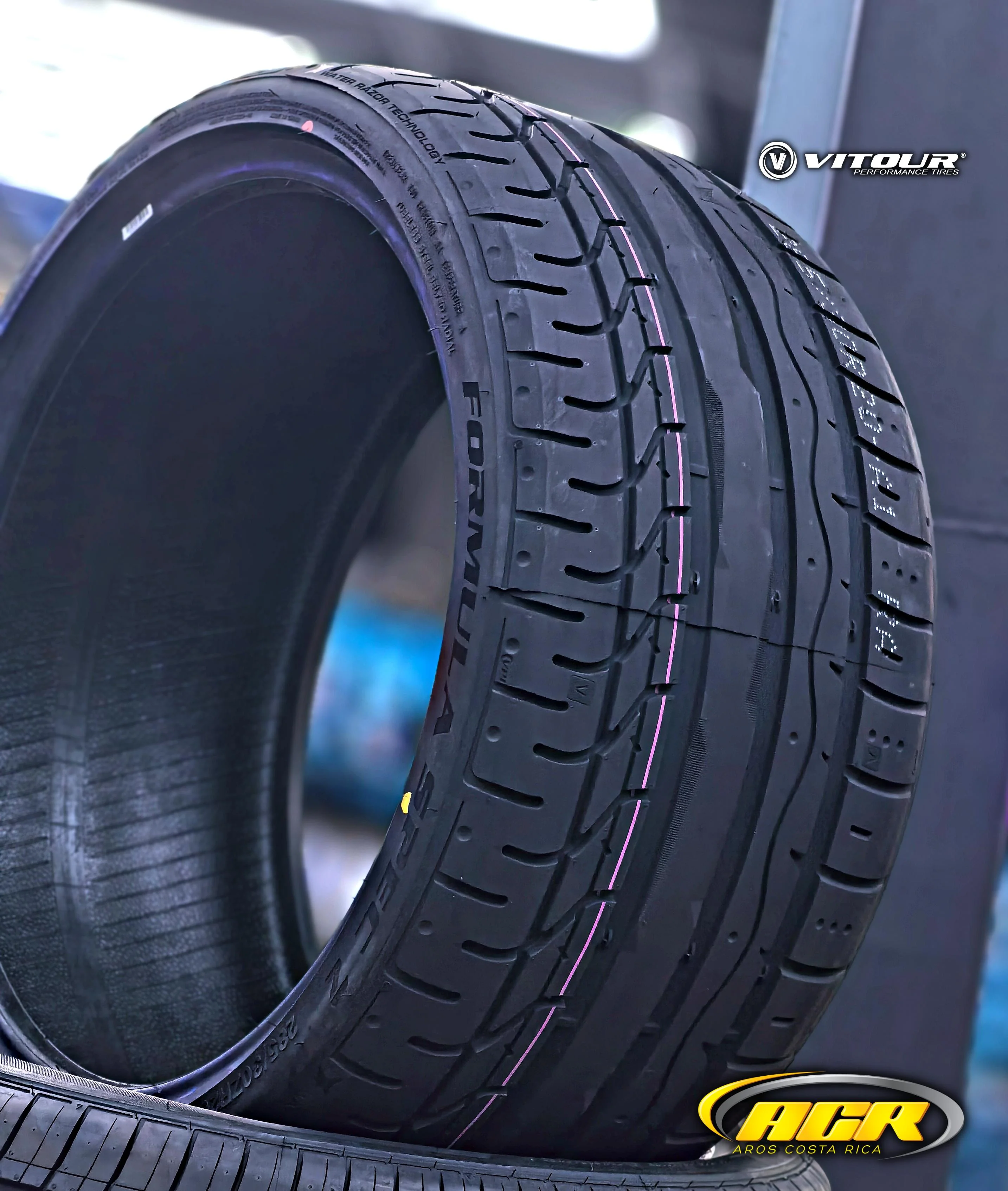 265/30R20 Vitour Formula Spec Z