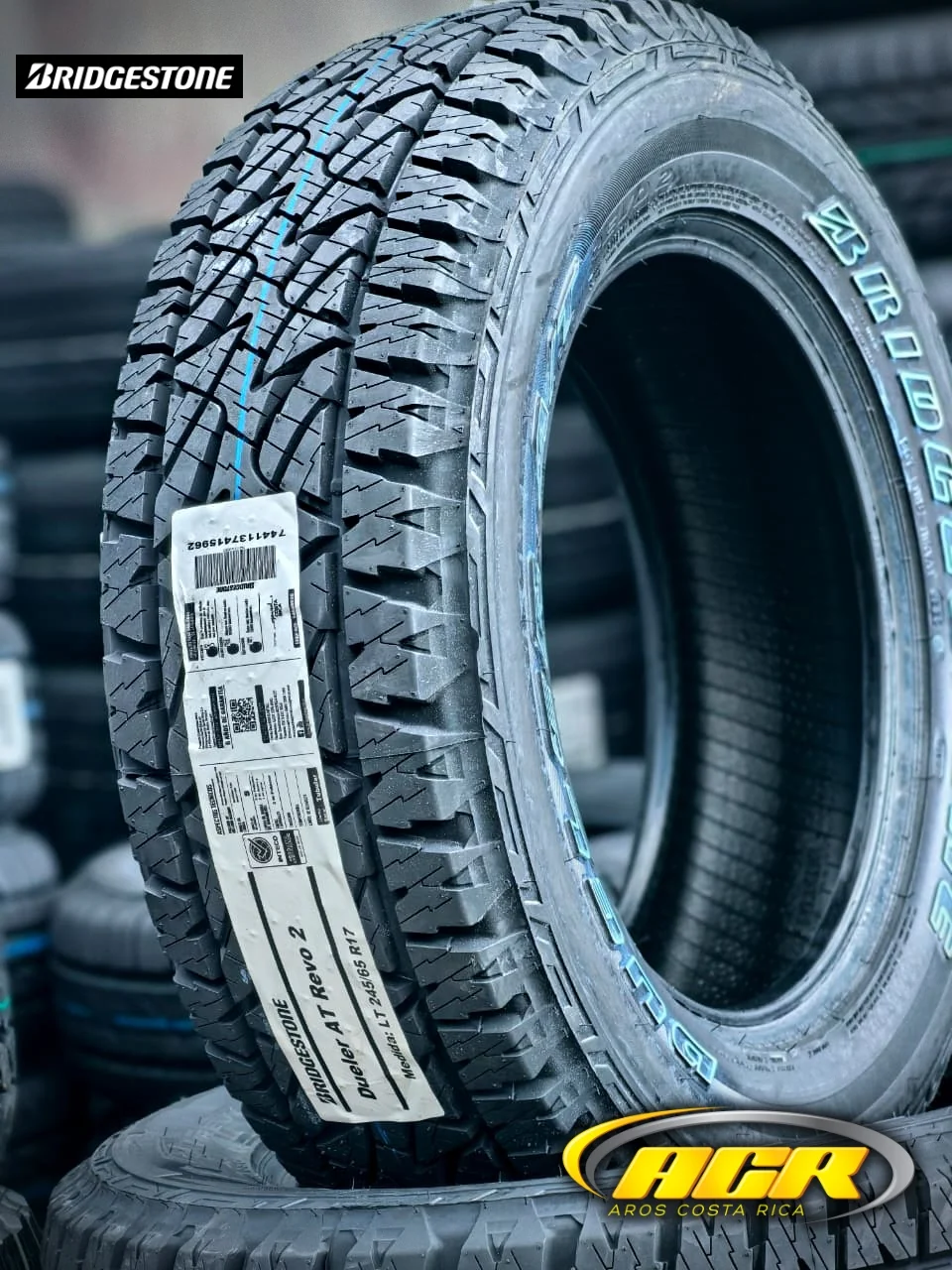 245/65R17 Bridgestone Dueler AT Revo II