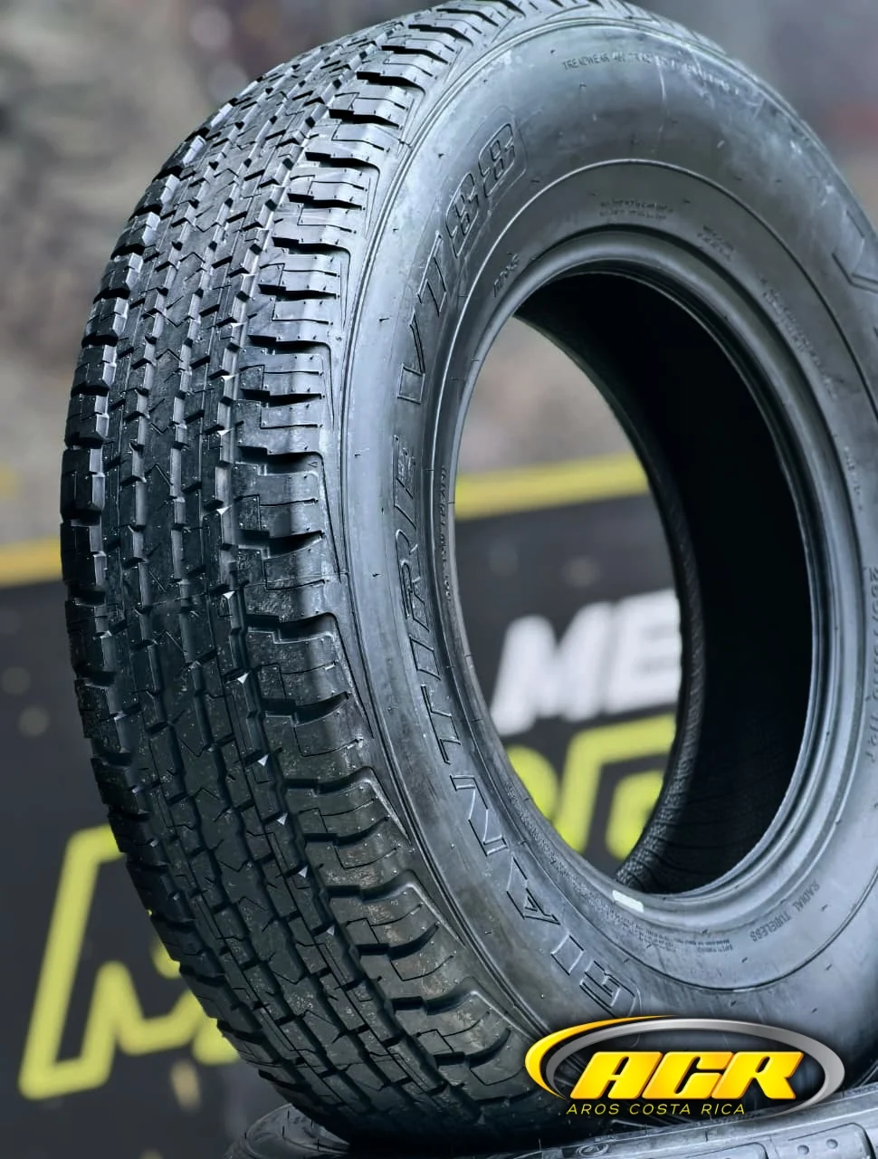 245/70R16 Vinmax Giantire VT88