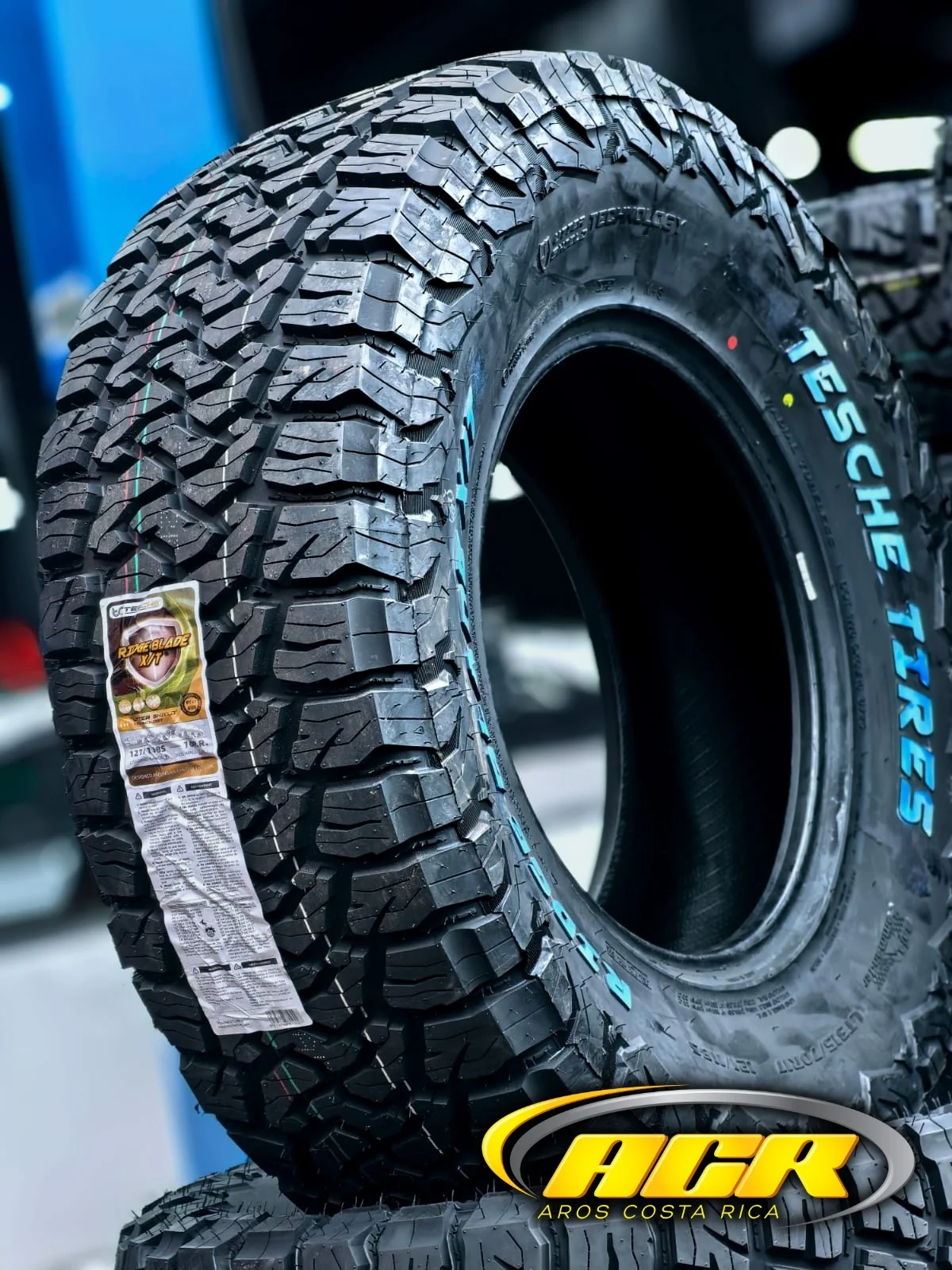 37x12.50R17 Ridge Blade XT