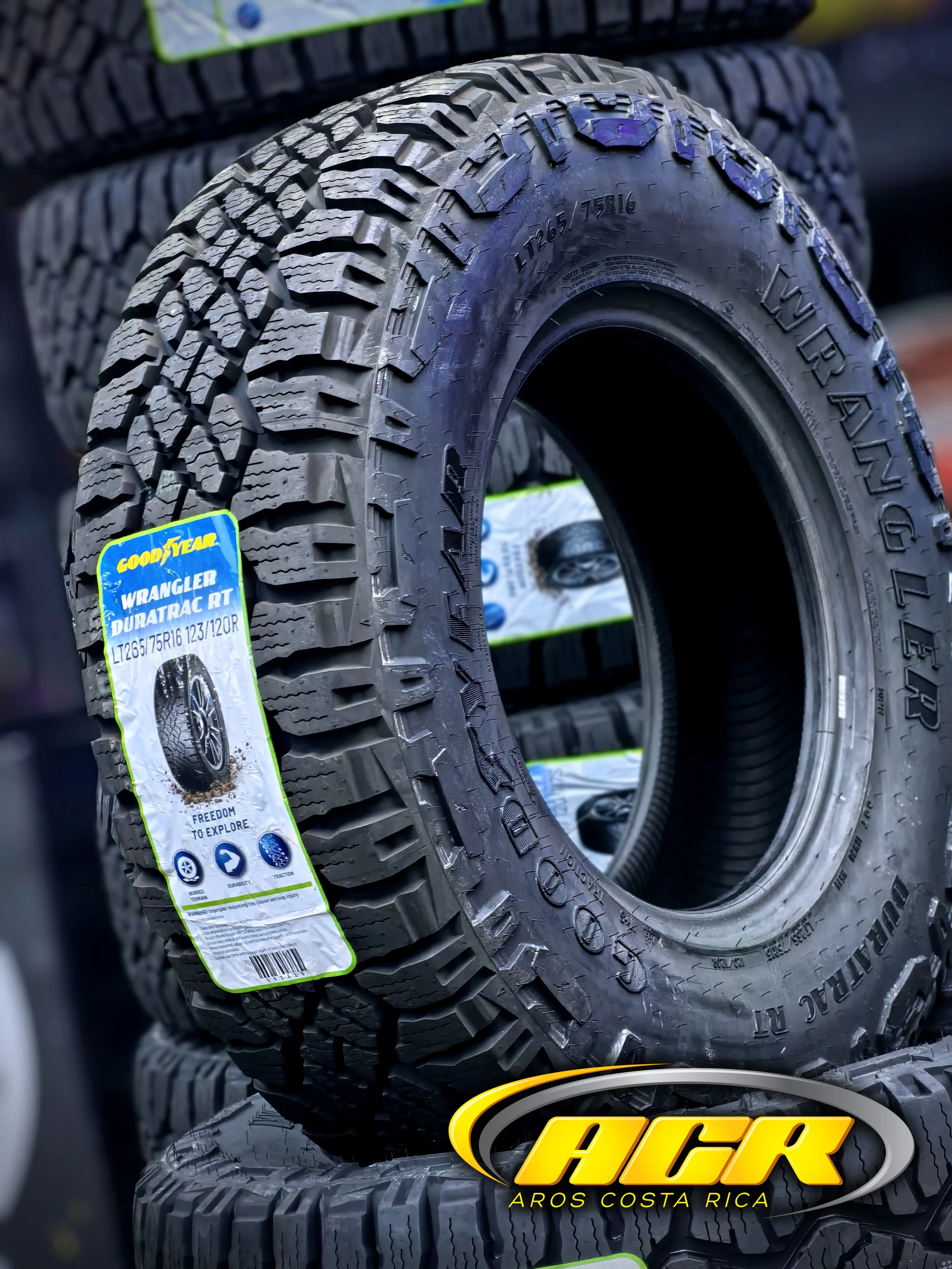 265/75R16 Goodyear Wrangler Duratrac RT