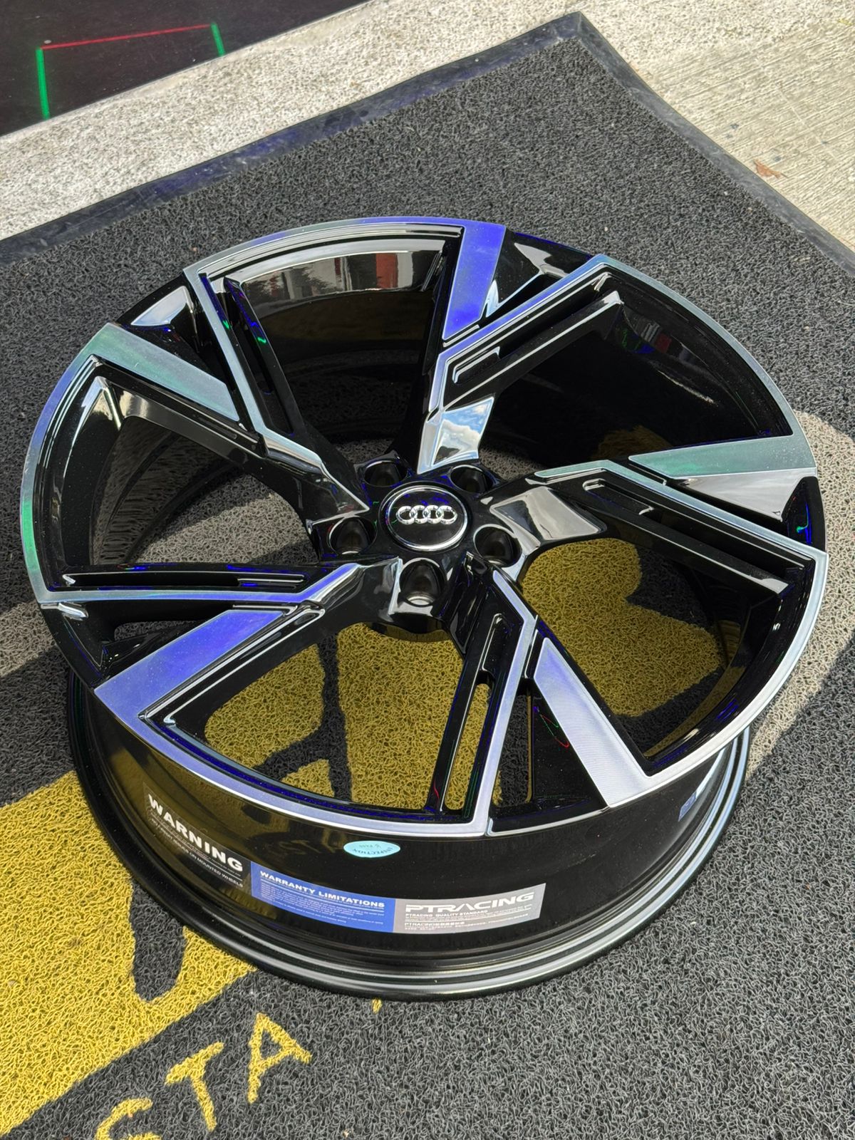 AV5HM-16 20X9 5X112 ET25 CB66.45
