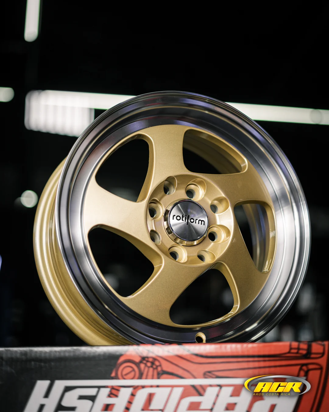 A1592 14x5.5 8x100/114.3 ET38 CB 73.1