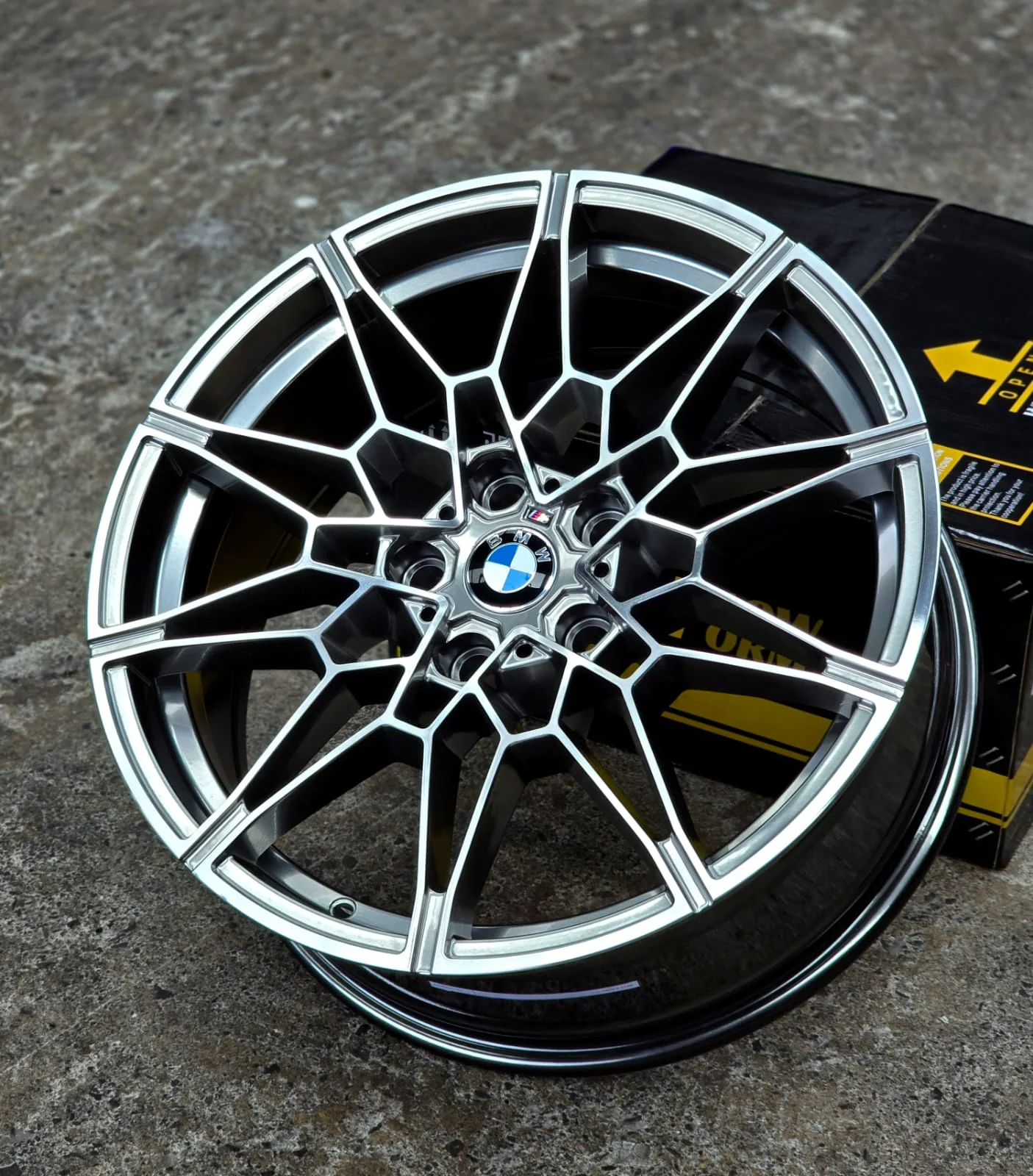 AD9M5H-37 19X8 5X120 ET40 CB72.6