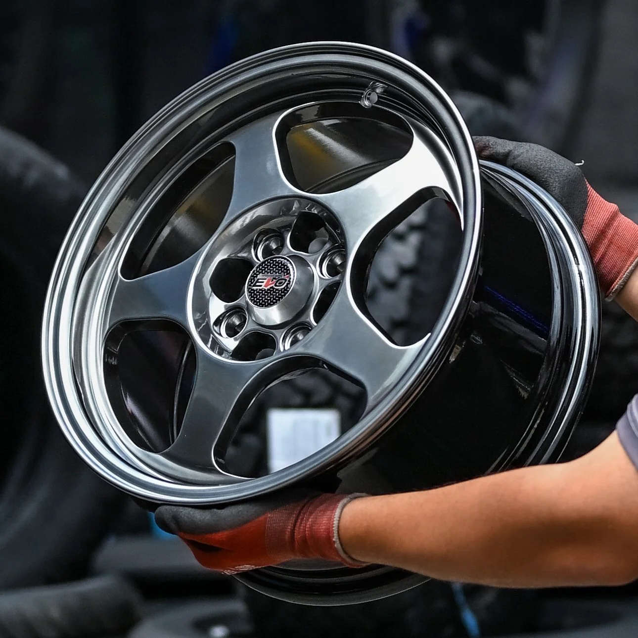 AQX74H-451 15X7 4X100 ET35 CB73.1