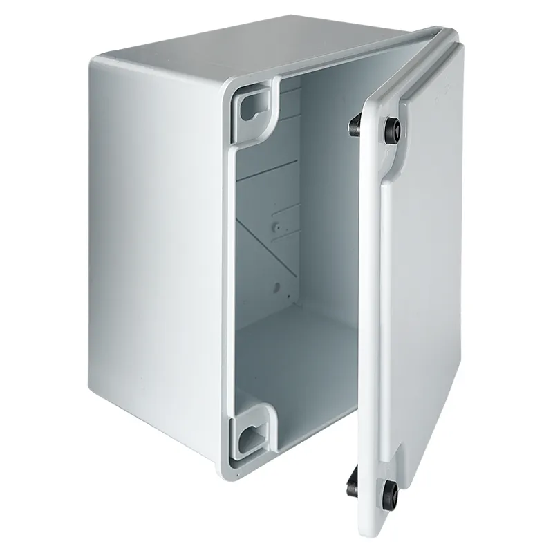 Caja con tapa, cerradura y llave