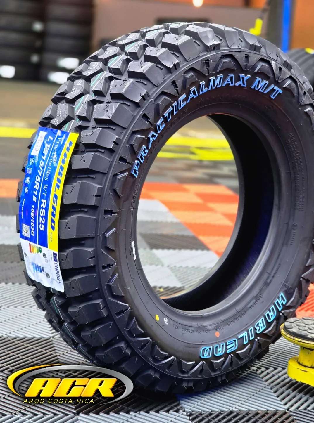 215/75R15 Habilead Practical Max RS25 MT