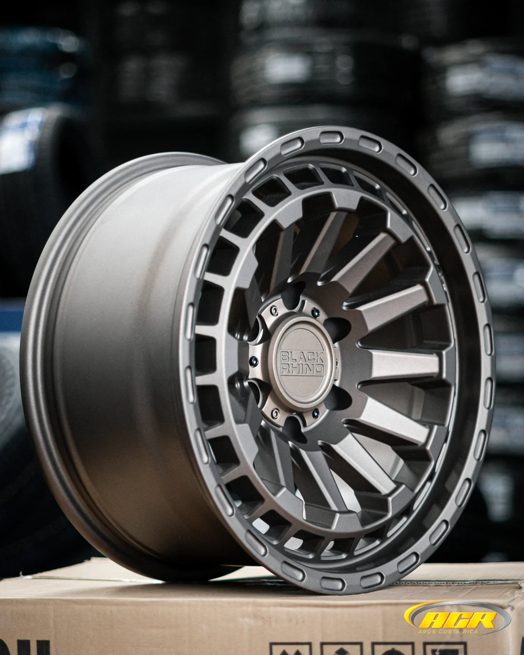 AOD74X46H-42 BLACK RHINO RAID 17X8.5 6X139 ET-18 CB112