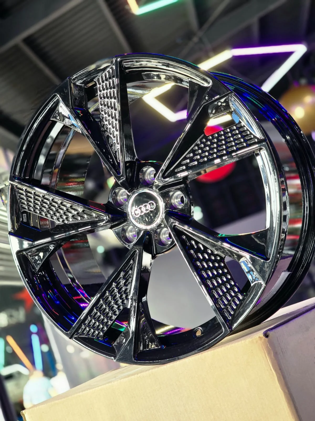 AV5HM-14 20X9 5X112 ET28 CB66.45