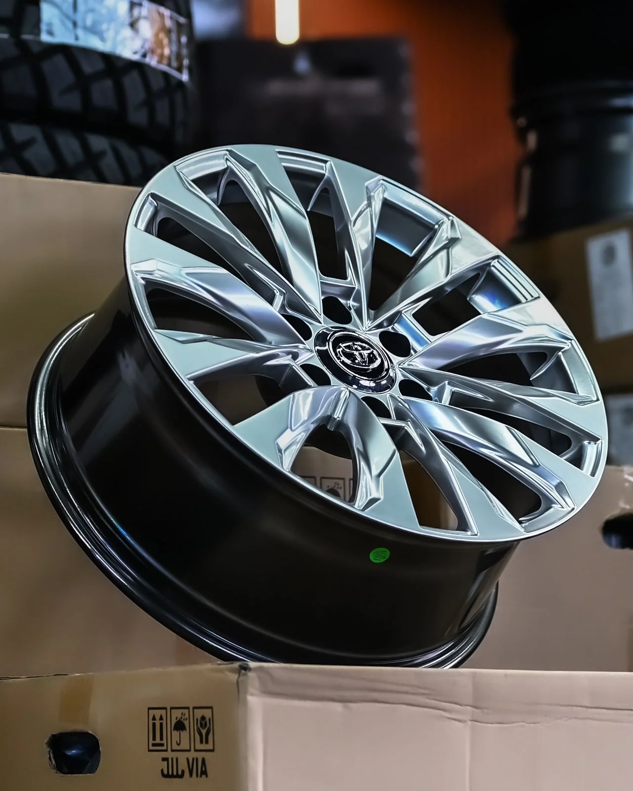 AV4X46H-78 20x8.5 6X139.7 ET25 CB106.1